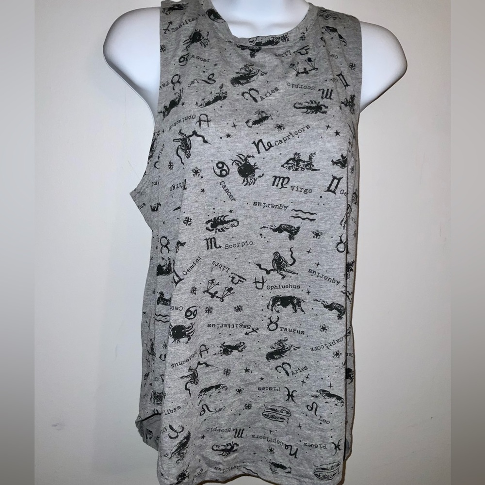 Black & Gray Relaxed Fit Sleeveless Zodiac Astrology Tee Sz L - Picture 7 of 8